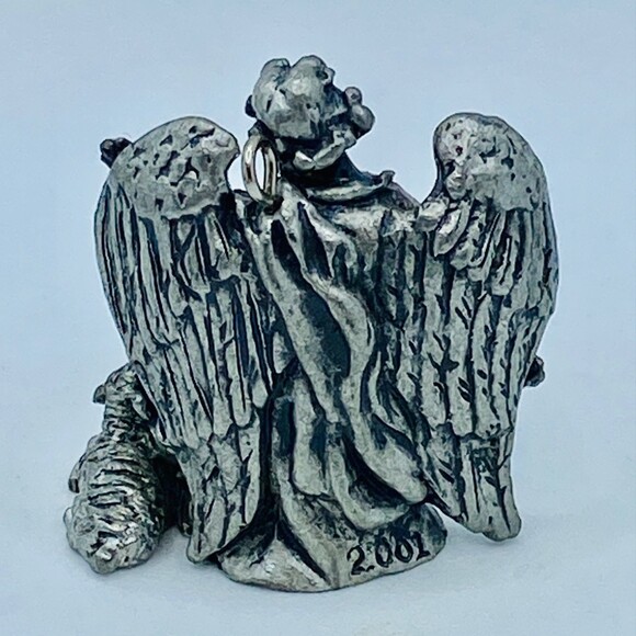 Hallmark Keepsake Ornament Minature The Nativity Pewter Dated 2001 with Box - Picture 4 of 6